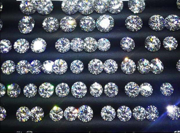 白菜|尼泊尔的钻石几百块一克拉,白菜价却没人买,你知道为什么吗?