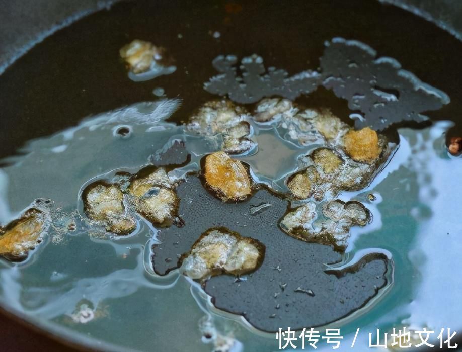 腥味|炖猪蹄时，掌握“1做2不做”窍门，猪蹄软烂香嫩，好吃无腥味