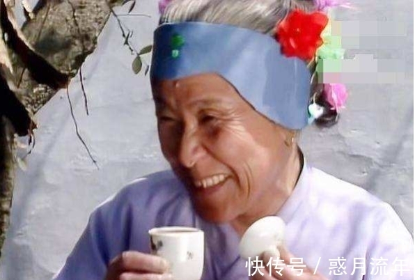 王夫人!红楼梦:贾母为何要带刘姥姥去栊翠庵?她要借妙玉警告薛家母女!