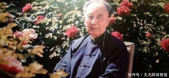 关于郭沫若,我们该报以怎样的态度?