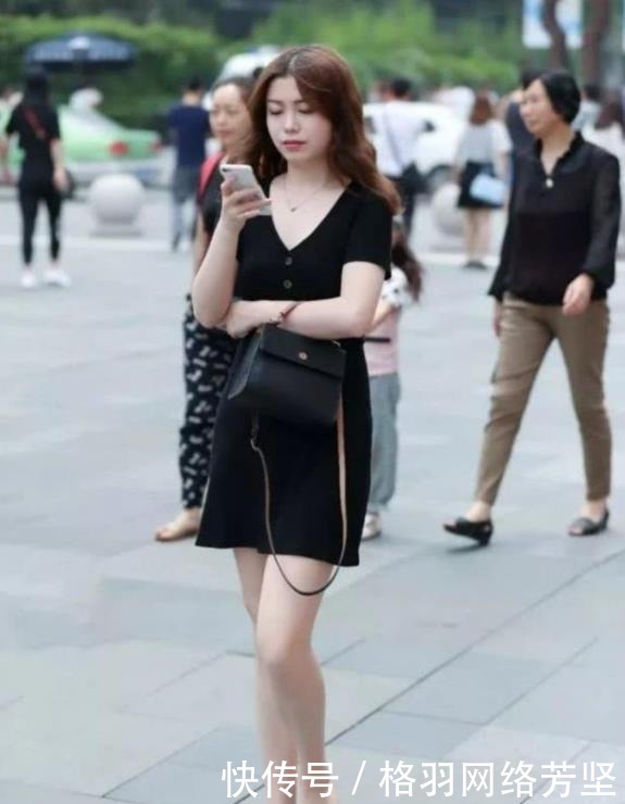 穿搭|街拍穿搭:我深深地恳求你,不要把我逐出你的爱门之外!