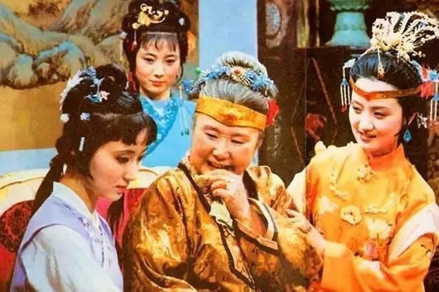 憾事|红楼梦的人生赢家,出身好,嫁得好,但有两大憾事,让她抱憾半生