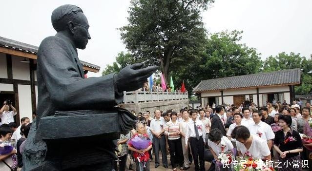晚年郭沫若,更应同情而非嘲笑!临终前一句话,真正回归书生本色!