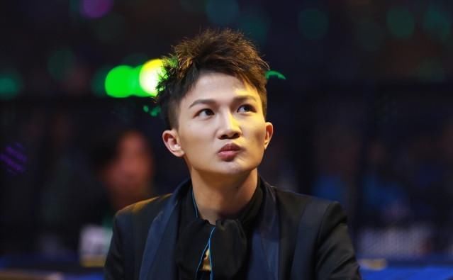 周慎 唱歌声乐技巧周深空降明日之子,现场教科书级别演唱,惊艳全场