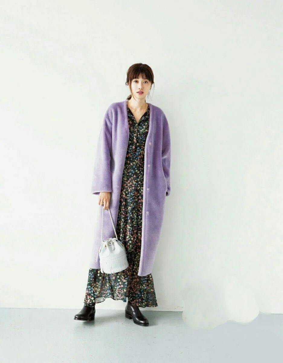 比黑白灰华丽、比米色时尚，日杂常用的四种彩色系，怎么穿都惊艳