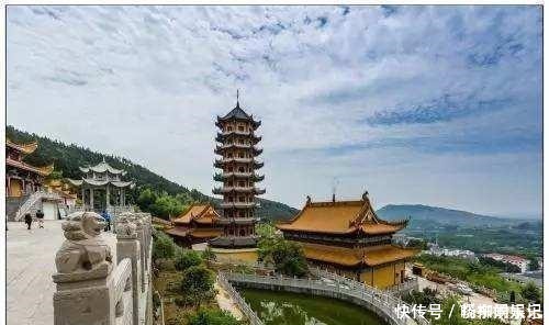 佛教|我国最豪华的寺庙：耗资40亿修建，被誉为世界级佛教殿堂