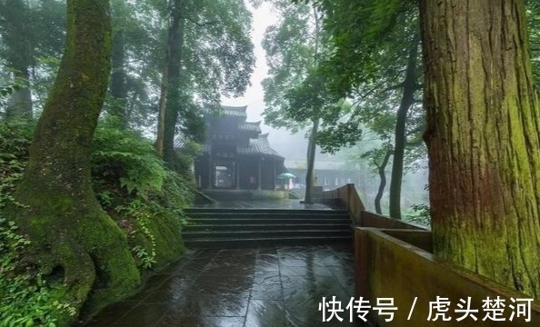 南朝!杜牧一首《江南春》,本是描绘江南风光所作,美景下却暗含讽刺?