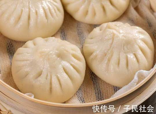 包子|蒸包子最忌直接上锅蒸，谨记3个窍门，包子又香又软不塌陷