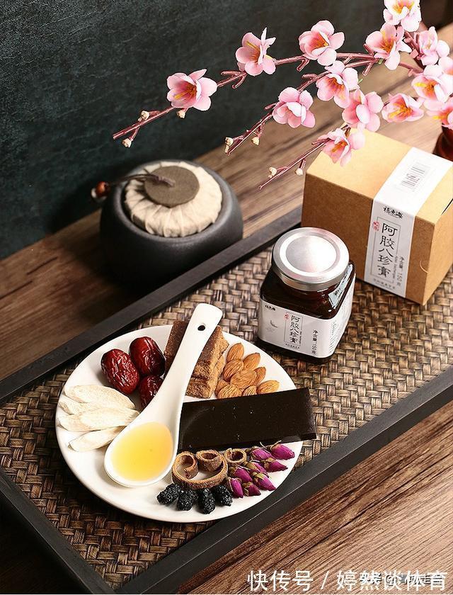 女人|女人不想老太快!建议多吃这几样,一口吃下去,满嘴都是胶原蛋白