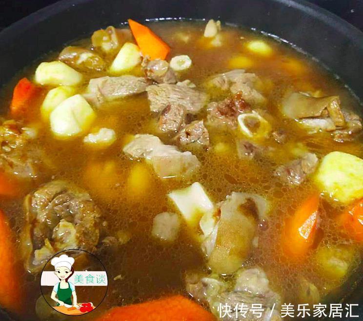  胡萝卜羊肉煲做法，多加两样食材，鲜香美味不膻，鲜香滋补又暖身