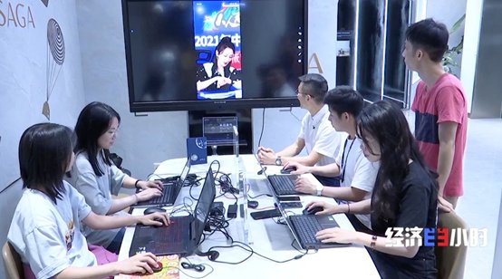 林秉强|“国货之光”！中国腕表入围钟表界“奥斯卡奖”！起售价2万元！小众表品牌崛起→