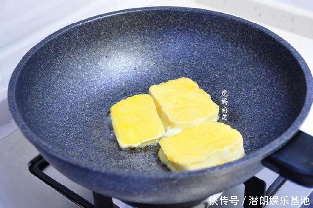 不腻|不喝油的煎馒头片,脆皮的香软的,早餐吃都清爽不腻