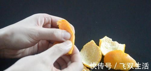橘子皮|你家里有吃剩的橘子皮吗？这个用途太厉害了，越早知道越好