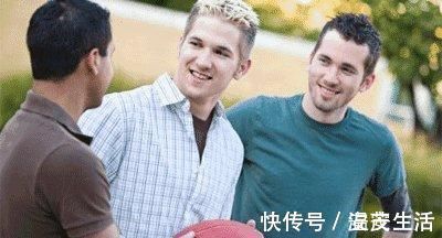 整成網(wǎng)紅的韓安冉,與女兒對比,網(wǎng)友:女兒好看多了