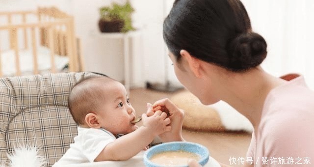 营养|宝宝多大不用吃米粉到这个月辅食要多样化，不然孩子营养跟不上