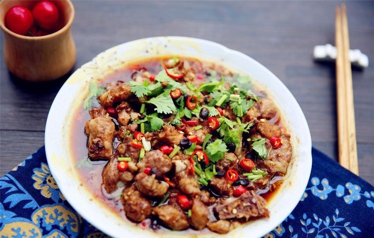 秋冬吃蒸菜正合适,有荤有素,营养好吃超下饭,孩子特喜欢