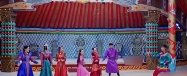 草原 谢娜大秀舞姿,名场面太震撼,《快本》或将痛失一名优秀主持人