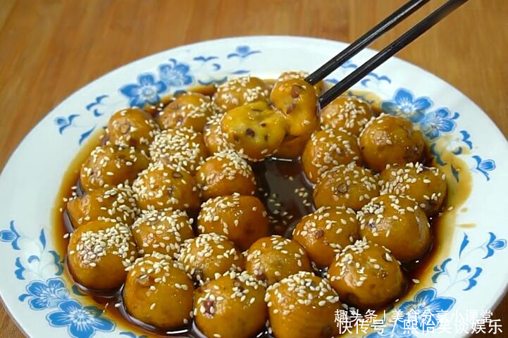 做成|天冷多吃此菜,10块钱一麻袋,做成丸子,软糯香甜,做1顿吃1个月