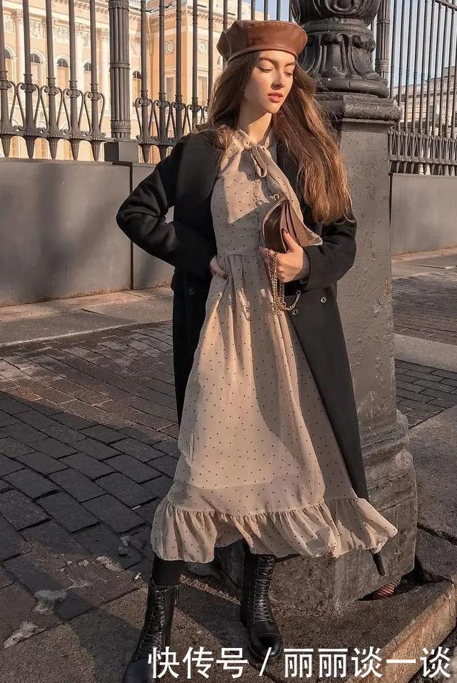 马丁靴的30个穿搭示范,可甜可盐,时髦炸了!