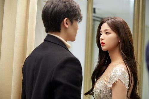 心动的信号|虞书欣责怪节目组没给自己“擦屁股”杨超越却无辜被牵连