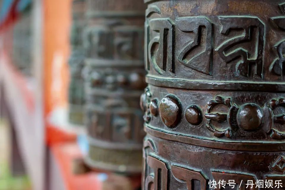 南怀瑾先生#南怀瑾先生:当你心里有事放不下的时候,这么做就行了