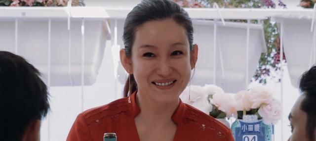 《中餐厅4》赵丽颖被骂冤不冤看看秦海璐的表现,就知道答案了