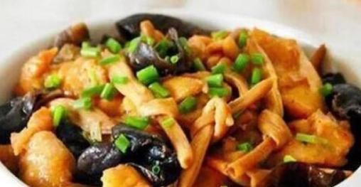 女性想要皮膚“白嫩光澤”，可常食幾種食物，美容嫩膚抗衰老！