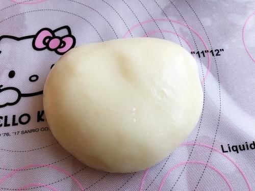芒果别直接吃，做成小甜点，软糯香甜，孩子很喜欢