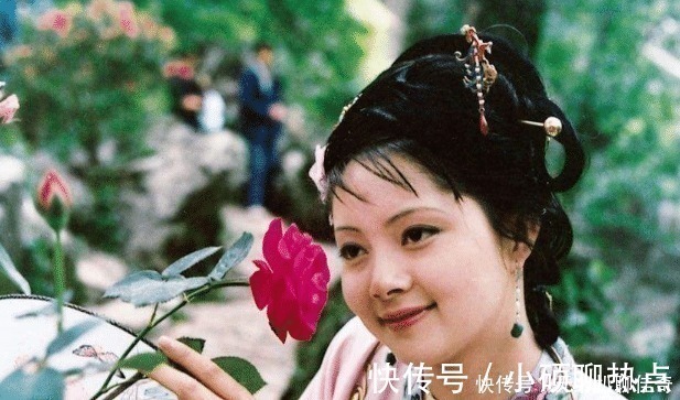 黛玉@王夫人挤兑林黛玉,贾母给她“找场子”,把薛宝钗一顿数落