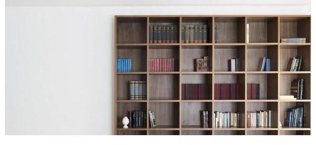 白墙|日子过久了会发现，“假精致”的装修压根住不了几年，简单才耐看