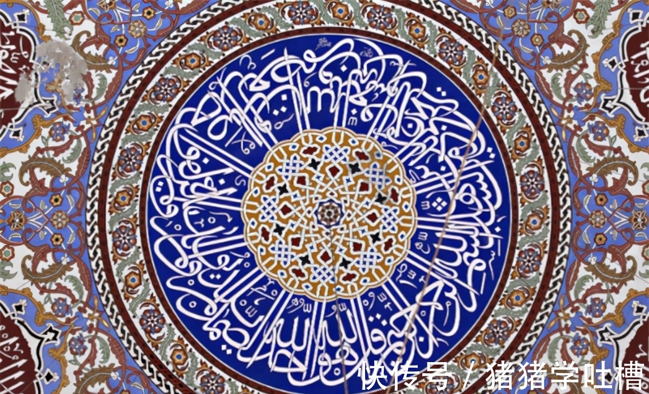 伊斯兰国家#文明交融下的蓝釉陶瓷:驼铃与铁蹄带来一抹幽蓝,成长于华夏沃土