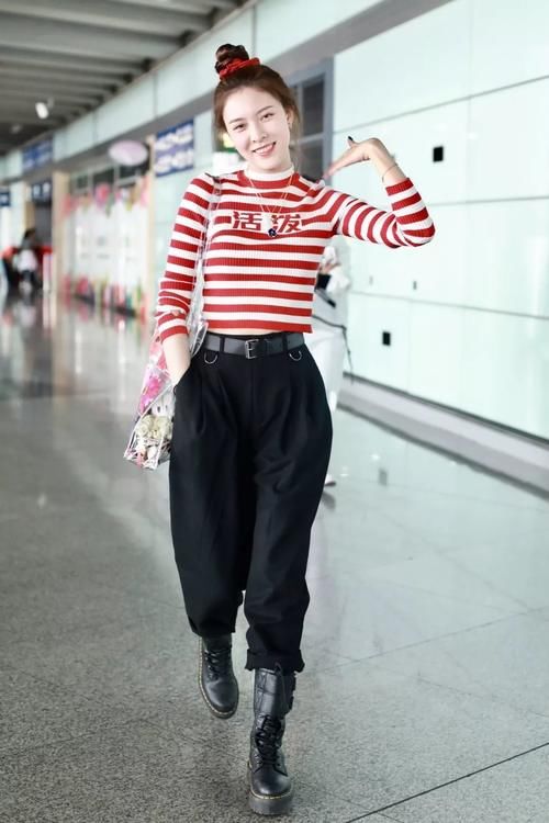 梨形身材的春天来啦，这样穿扬长避短，时髦又显瘦