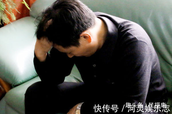 衰老|男人衰老前,下半身可能有4个变化,若没有,说明还年轻