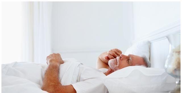 泡脚|60岁后想长寿，记住晨起三百步，睡前一盆汤，养生保健康！