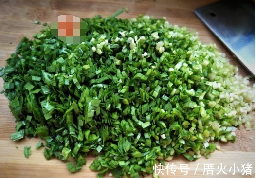 韭菜饺子|韭菜饺子,怪不得不鲜香,全靠它来提味,胜过肉馅,不知道可惜了