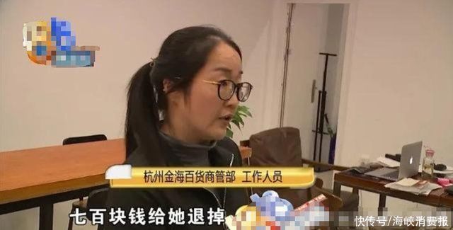 女子|女子OPPO屏幕黑了，去维修店换屏后还是黑，女子:假一赔十!