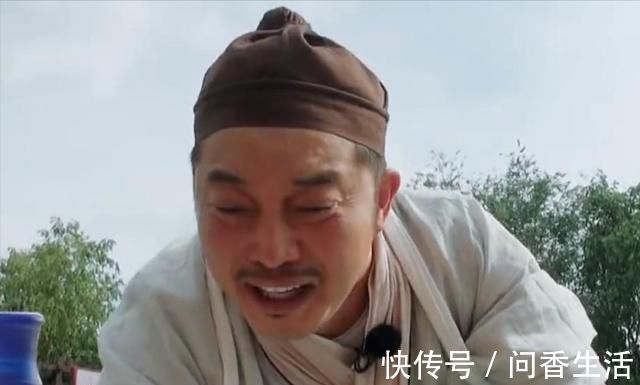 沙溢嘲笑女群演翻車:如果你不懂尊重人,別人分分鐘教你做人