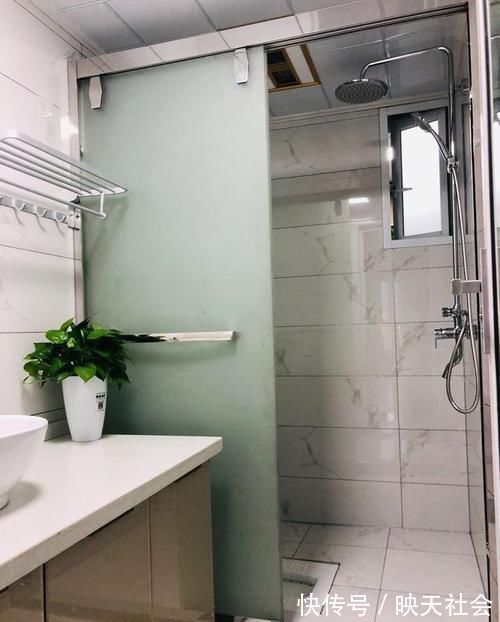 置物架柜|朋友圈晒新房照片，没想到装修太漂亮，朋友都以为是效果图