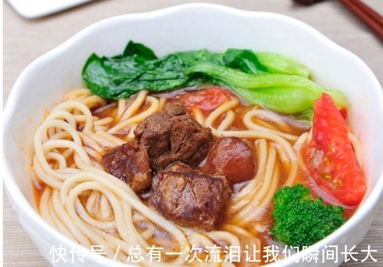 青椒肉丝面|面条如何才能更好吃?