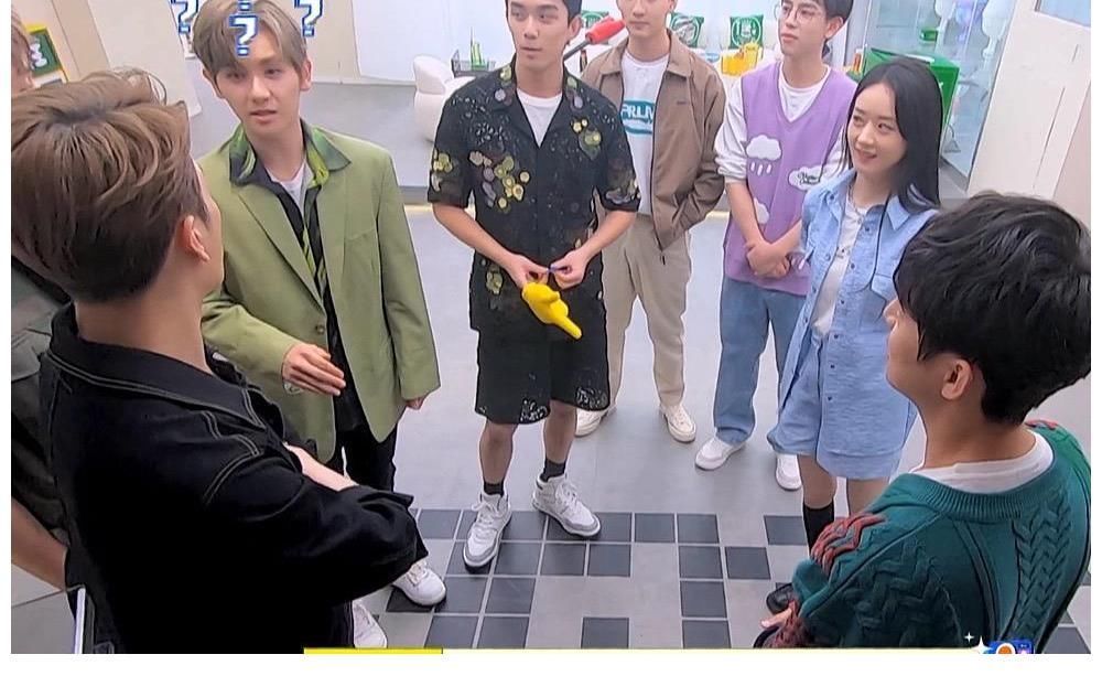 中文|赵丽颖融入不了,嘉宾听不懂中文,这一季的《拜托了冰箱》很难看
