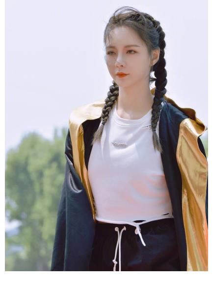 双马尾|《拳力以赴的我们》战袍路透：邓紫棋、利路修霸气，徐璐变了个人