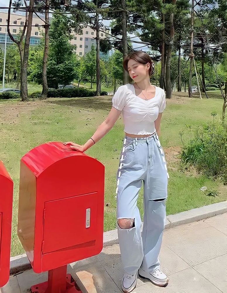 小凡|小个子女生如何挑选完美的裤子，这几点很关键