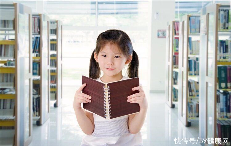 认知能力|哈佛大学20年研究证实：多吃含类黄酮的食物，或能远离老年痴呆