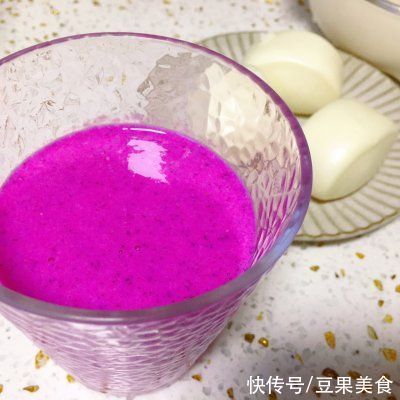 你和幸福就差这一份水果奶昔