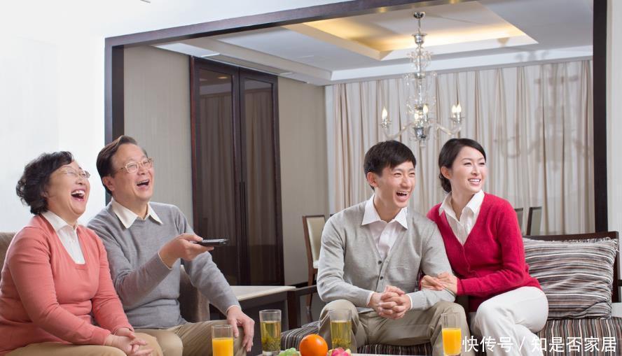 父母|人为啥越老,对儿女越薄情?这个56岁的母亲说出了心里话