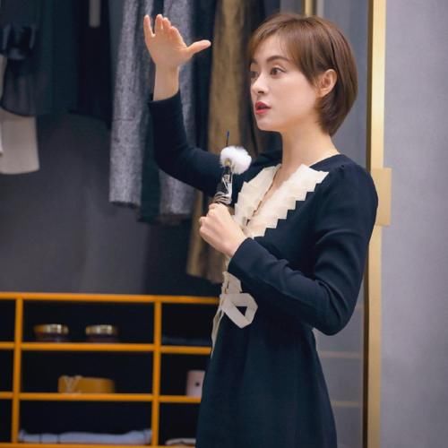 女人变老从短发开始?看几位短发女星的发型,都比同龄人显年轻