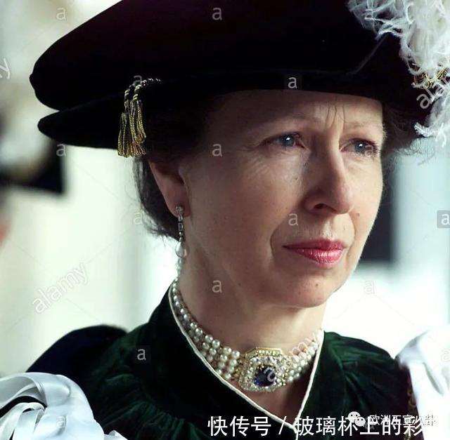 英女王唯一的女儿有这些珠宝算多还是少