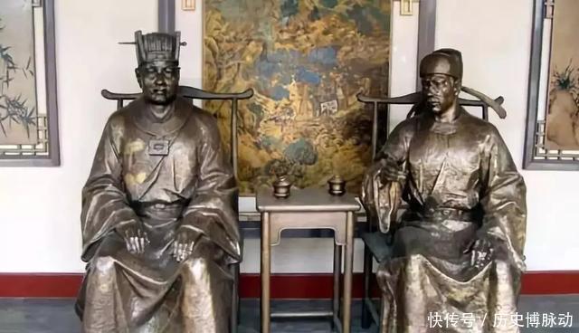 岳阳楼记|《岳阳楼记》的秘密,滕子京被贬背后,揭示的是宋朝衰落的真相