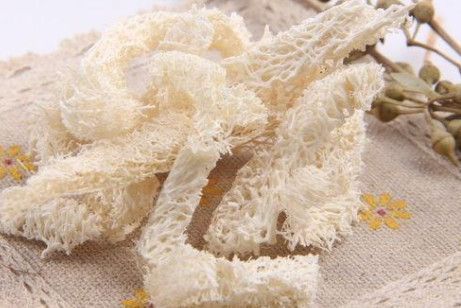 丝瓜络|女性到了更年期，可以经常用它泡水喝，缓解脾气，预防乳腺增生