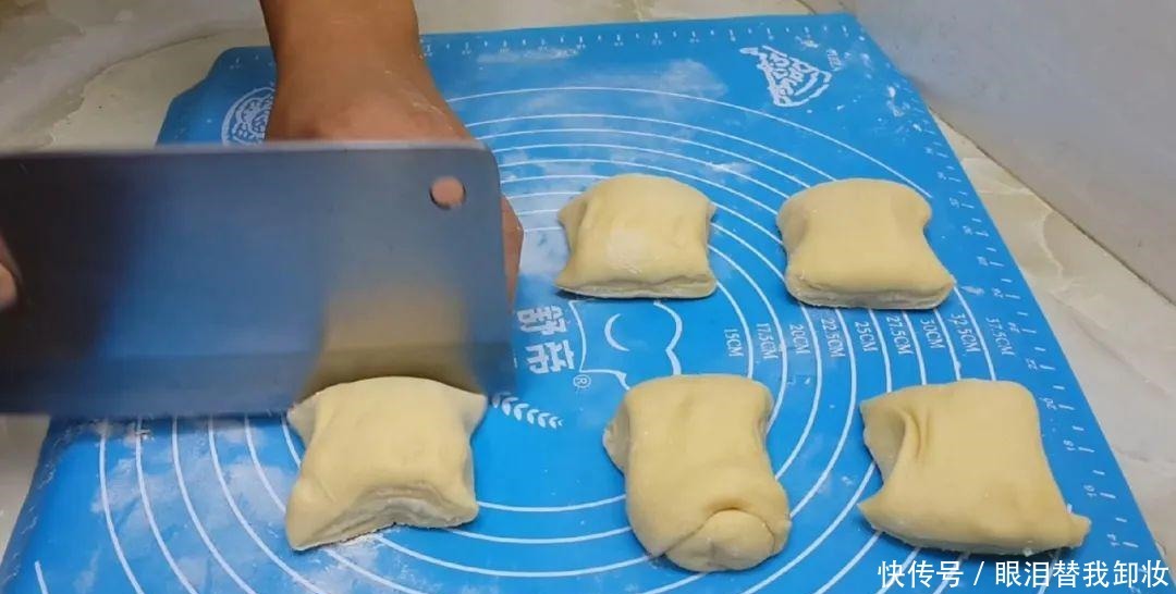 面包|烧饼这样做才过瘾,加2根山药,比面包油条还香,真的太好吃了